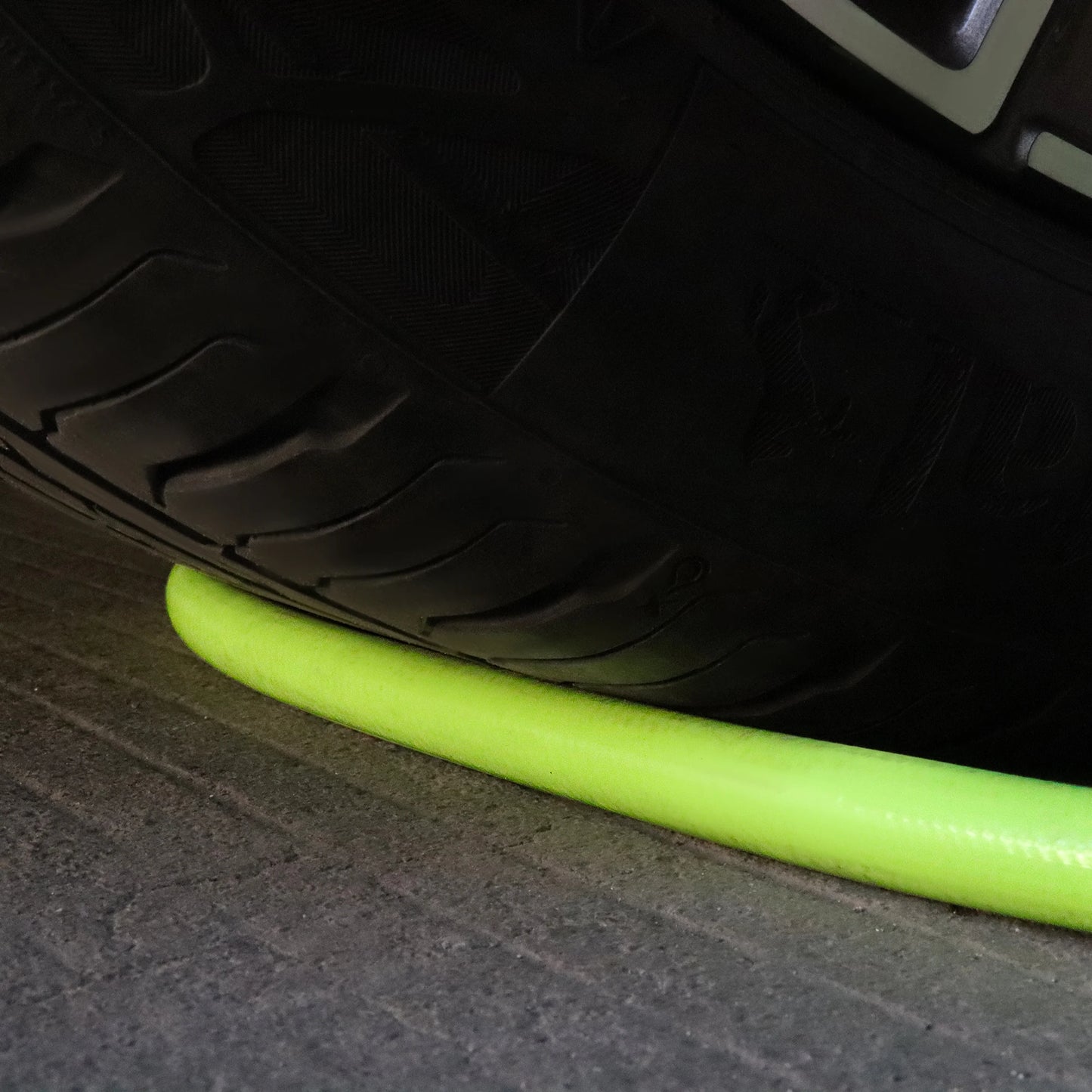 Heavy Duty Air Hose 300 PSI Kink Resistant Flexible Compressor Hose